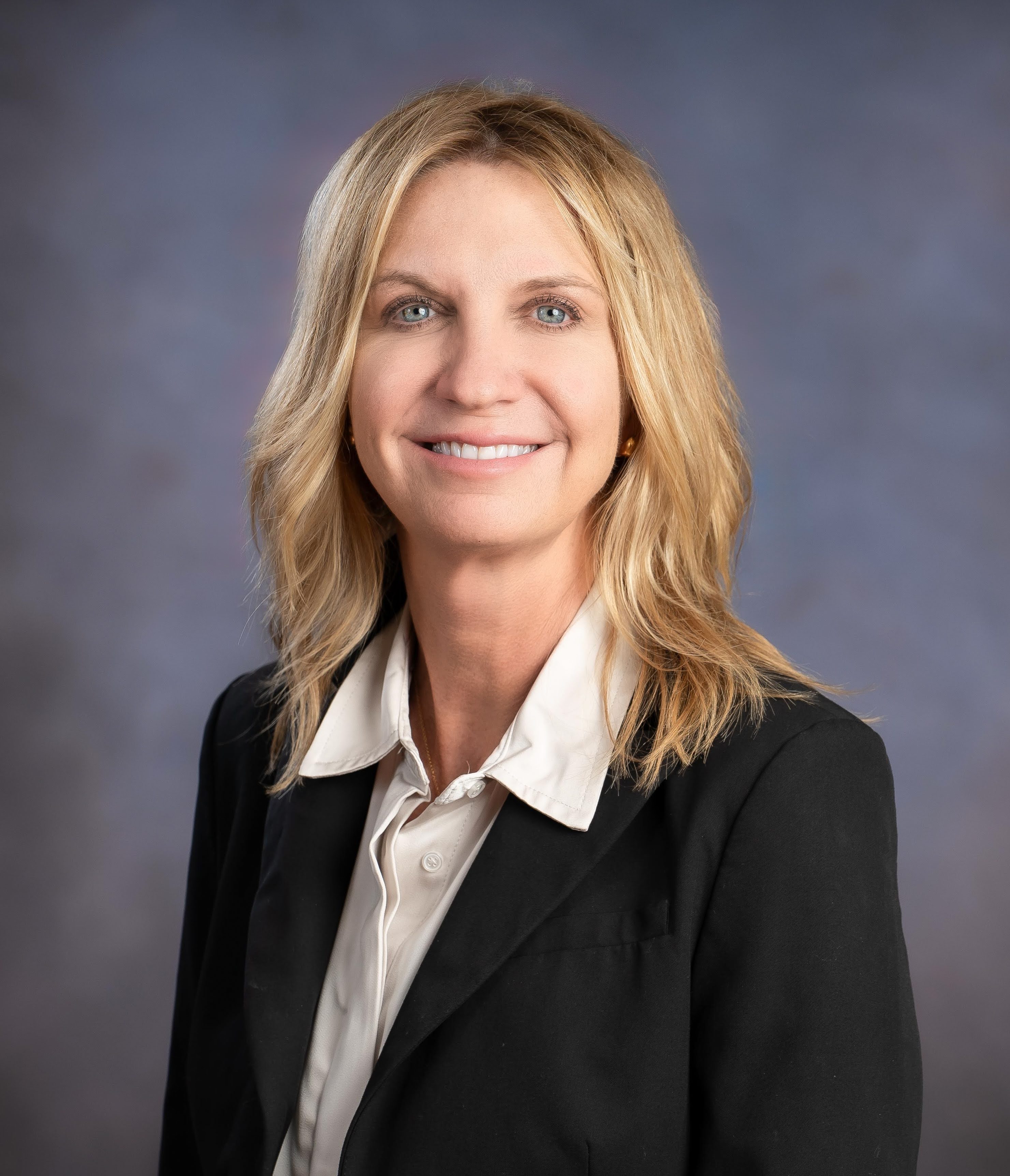 Portrait of Natalie Mitton